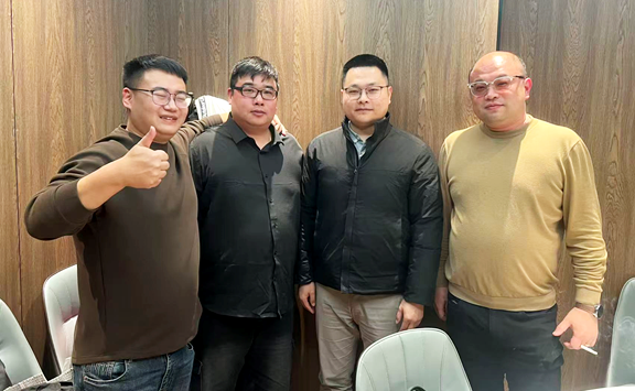 亚洲金属网出访上海霖均