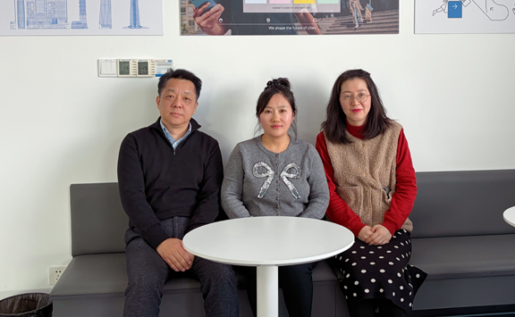 亚洲金属网出访通力电梯